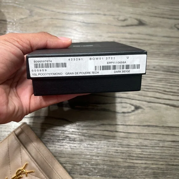 YSL Card Holder Monogram Matelasse Leather - Picture 8 of 10